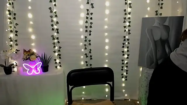 SweetPrincess  online show from January 14, 9:35 am