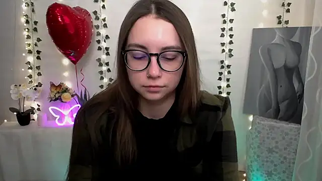 SweetPrincess  online show from February 11, 6:40 am