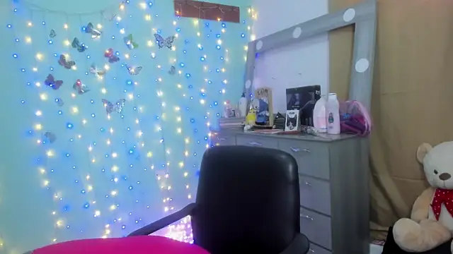 Britney taylor  online show from February 22, 8:53 pm