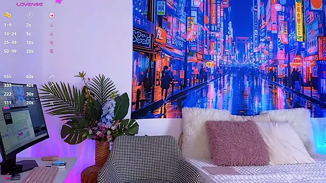  alleyesonme  online show from April 13, 2:00 pm