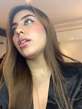 Snapshot of MaddyyLennon chatting on January 8, 4:54 pm MaddyyLennon online show from January 8, 4:54 pm