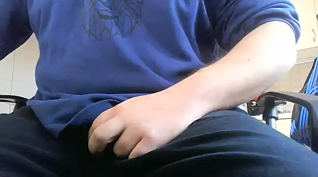 Snapshot of patrasdick94 chatting on March 16, 10:22 am patrasdick94 online show from March 16, 10:22 am