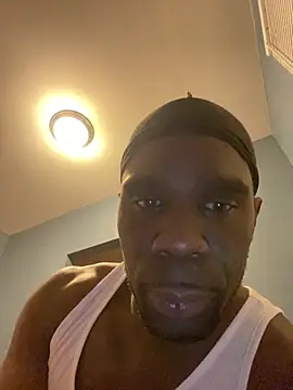 Bigdickbandit205 online show from May 18, 10:10 am