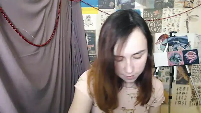 VeryVeryVeryShy  online show from December 22, 2:38 pm