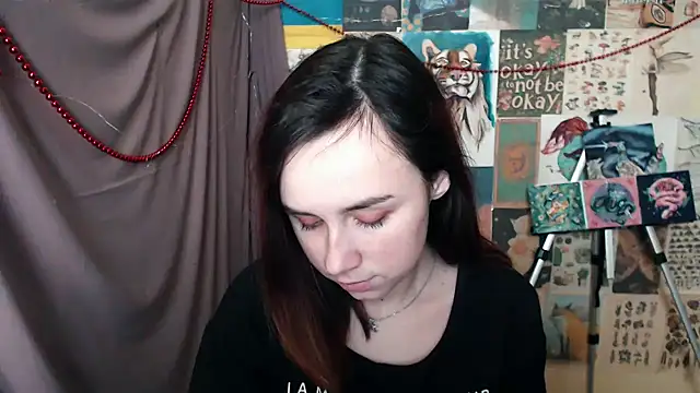 VeryVeryVeryShy  online show from December 23, 9:49 am