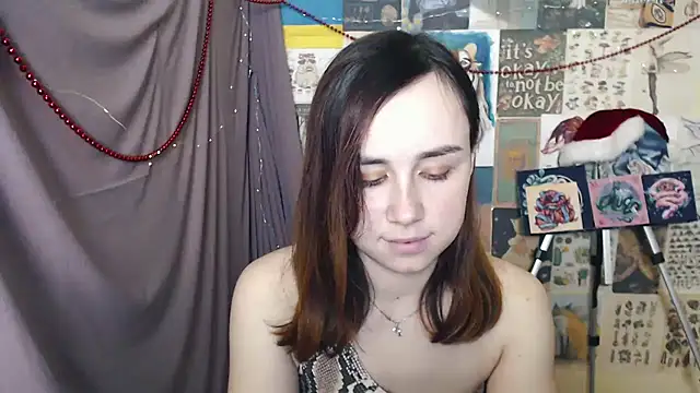 VeryVeryVeryShy  online show from December 25, 11:43 am