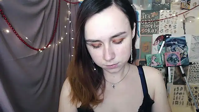 VeryVeryVeryShy  online show from December 28, 9:42 am