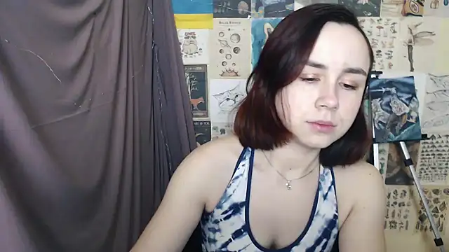 VeryVeryVeryShy  online show from January 23, 6:28 am