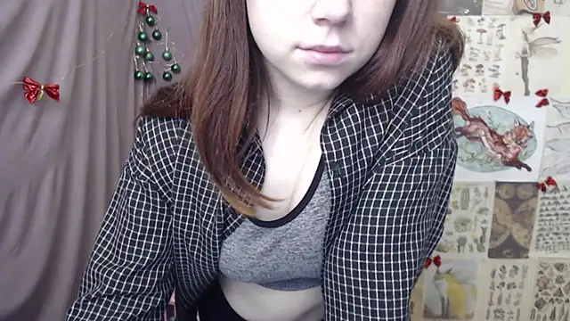 VeryVeryVeryShy  online show from January 7, 6:38 am