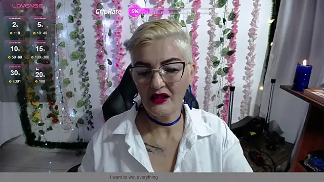 Snapshot of bety-cum2 chatting on December 12, 10:13 am bety-cum2 online show from December 12, 10:13 am