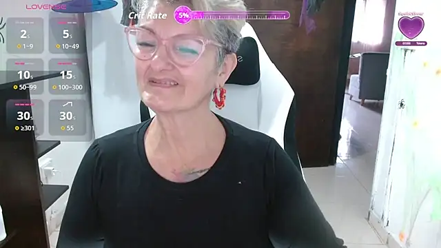 Snapshot of bety-cum2 chatting on October 21, 11:11 am bety-cum2 online show from October 21, 11:11 am