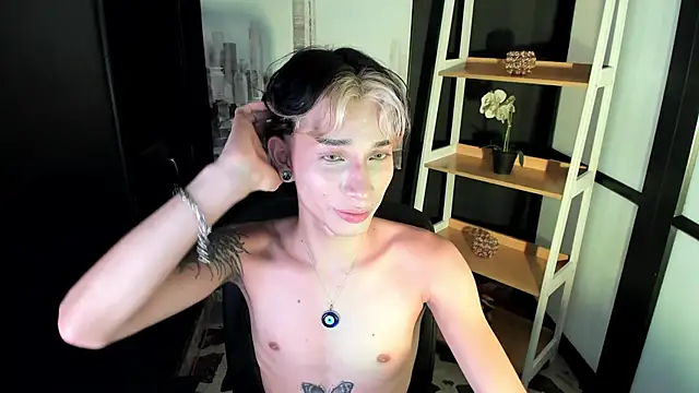 AndyWiilliams online show from December 5, 1:36 am