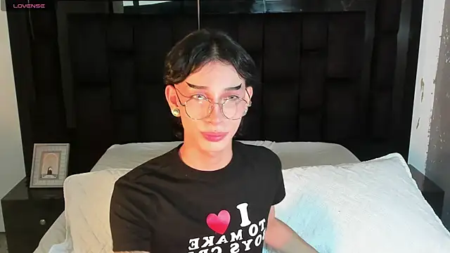 AndyWiilliams online show from February 6, 9:28 pm