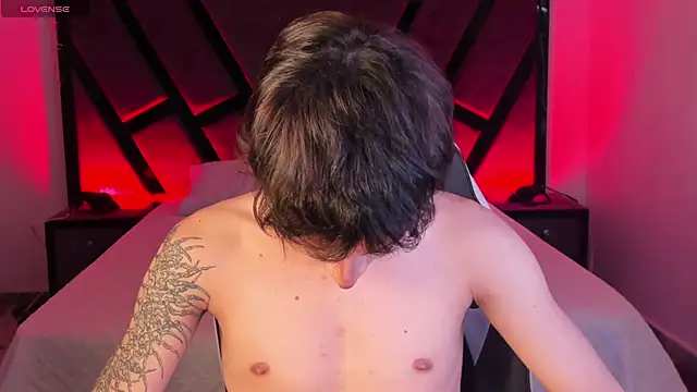 AndyWiilliams online show from February 16, 9:55 pm