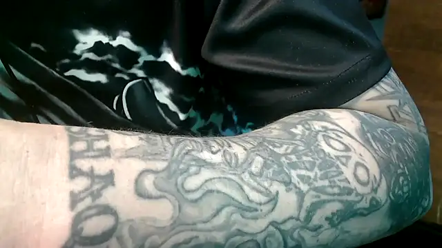 faded206 online show from February 3, 2:25 am