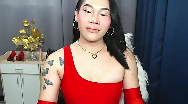 Snapshot of Ur_Fantastic_Lina chatting on December 26, 1:32 pm Ur Fantastic Lina online show from December 26, 1:32 pm