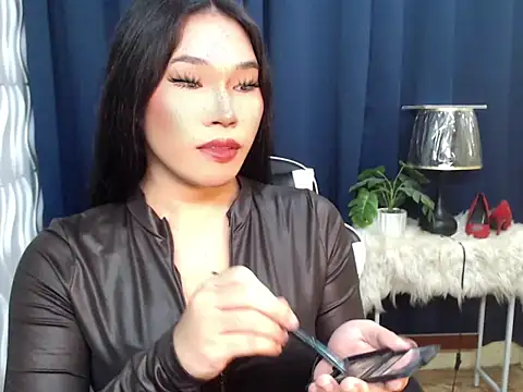 Ur Fantastic Lina online show from January 16, 6:12 pm