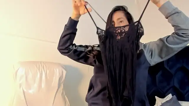 lauren fit online show from March 18, 5:49 pm