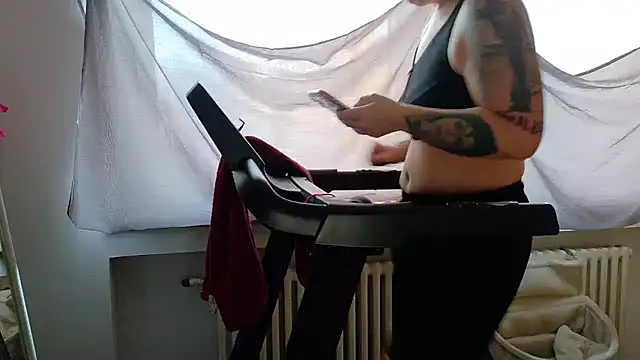 wetgerman 2 online show from December 18, 11:27 am