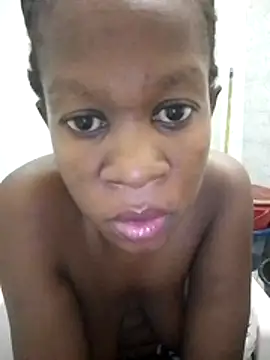 Snapshot of africanpussy22 chatting on April 4, 3:20 pm africanpussy22 online show from April 4, 3:20 pm