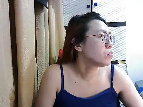 crizzybel online show from November 7, 6:52 pm