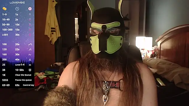 kinkywolf429 online show from February 24, 8:56 am