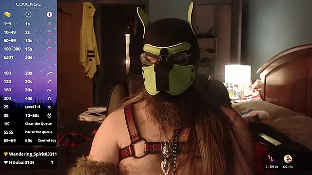 kinkywolf429 online show from March 10, 8:08 am