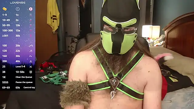 kinkywolf429 online show from April 20, 7:15 pm