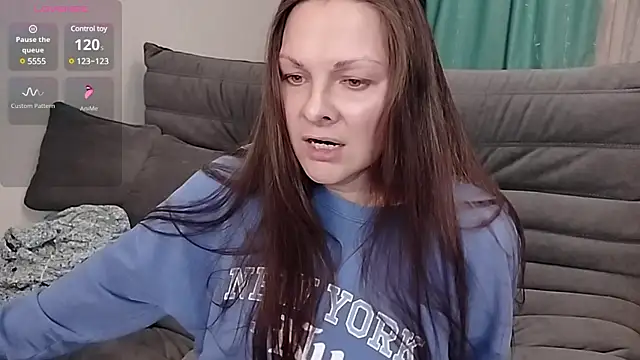 Snapshot of Marla_Singerrr chatting on March 5, 7:38 am Marla Singerrr online show from March 5, 7:38 am