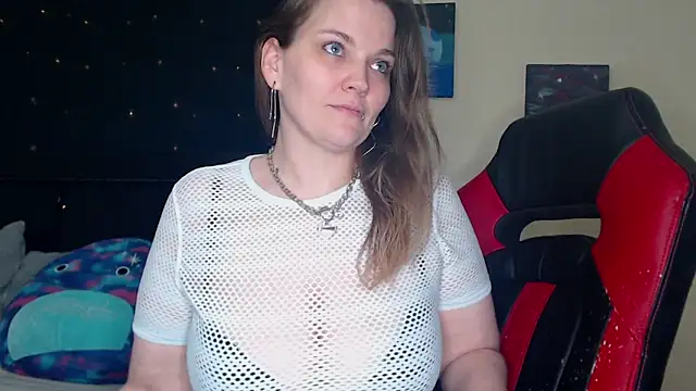 ToxicLilly online show from December 20, 10:27 am