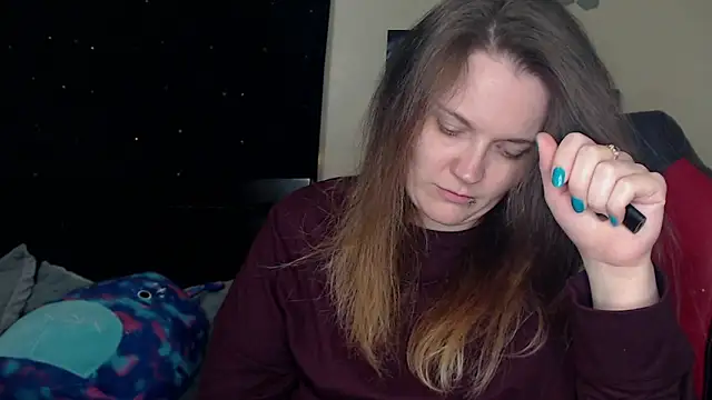 ToxicLilly online show from February 3, 8:46 am