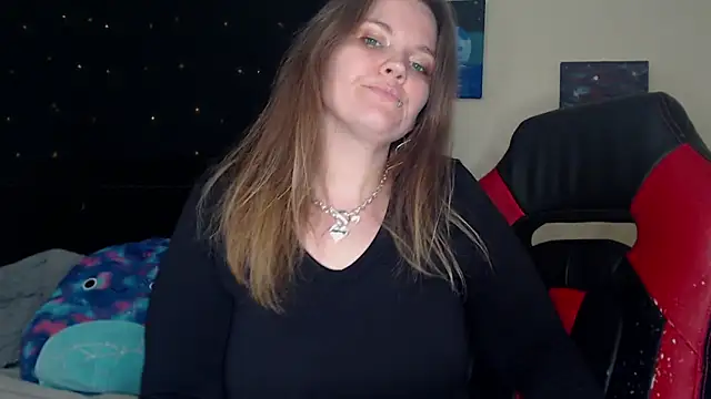 ToxicLilly online show from February 6, 6:18 am