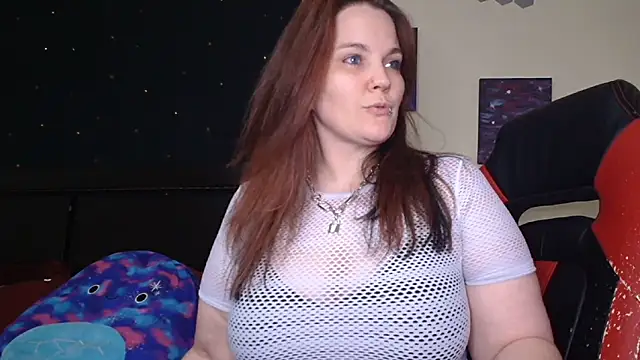 ToxicLilly online show from September 16, 6:36 am