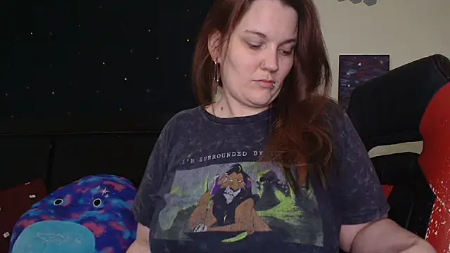 ToxicLilly online show from October 20, 8:48 am