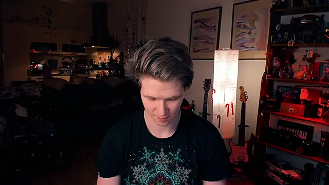 Breston Sweet online show from December 23, 12:08 pm