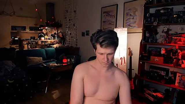 Breston Sweet online show from December 30, 9:29 pm