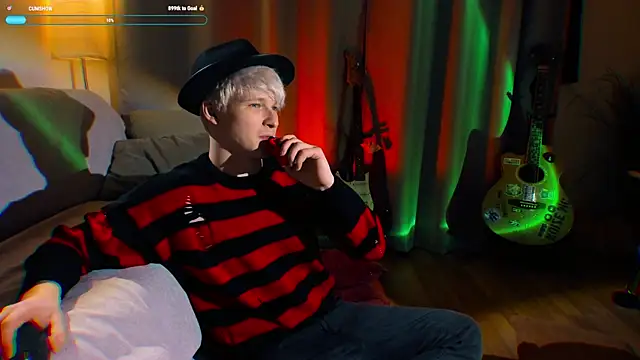 Breston Sweet online show from October 30, 8:31 pm