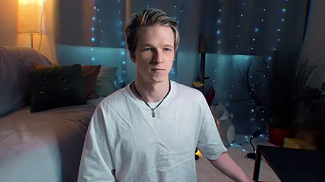 Breston Sweet online show from April 10, 4:17 am