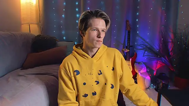 Breston Sweet online show from April 27, 6:06 pm