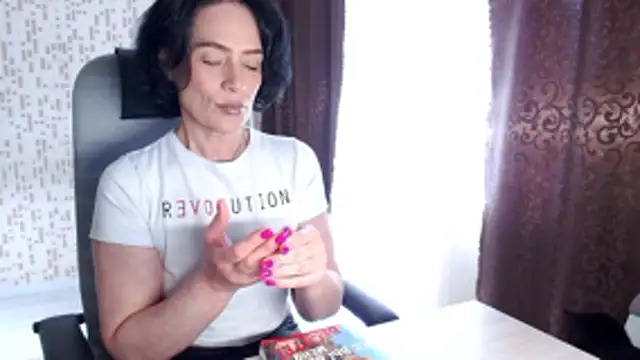 BelovedLady online show from April 13, 6:08 am