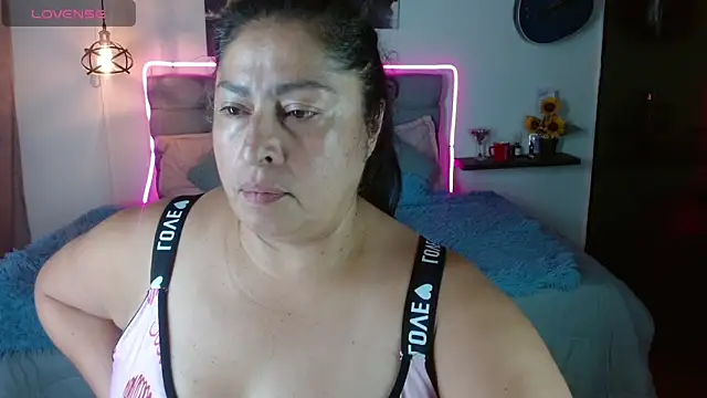 Keyla01  online show from April 20, 6:20 pm