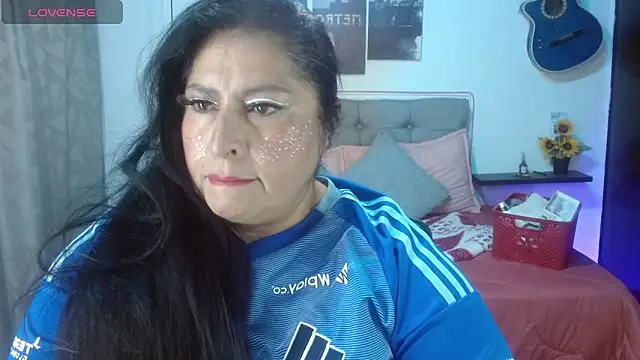Snapshot of Keyla01_ chatting on June 18, 6:45 pm Keyla01 online show from June 18, 6:45 pm