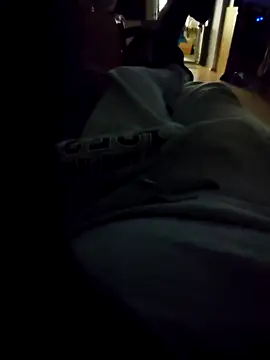 anonymus9006 online show from March 8, 4:06 pm