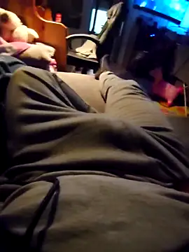 anonymus9006 online show from March 27, 4:40 pm