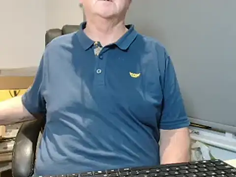 bigbadjon69 online show from December 7, 2:31 am