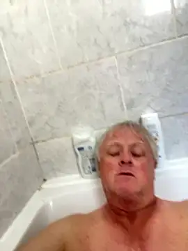 bigbadjon69 online show from June 19, 5:28 pm