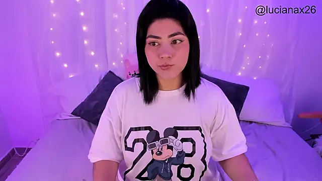 lucy26  online show from November 6, 1:39 am