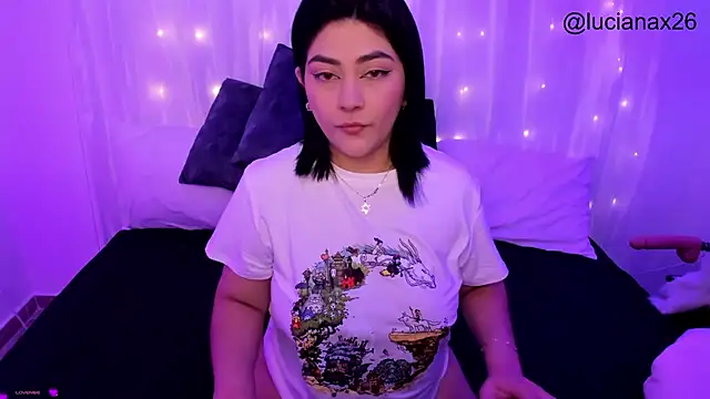 lucy26  online show from November 19, 3:17 am