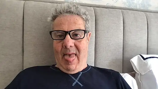 Oldpistolpete online show from April 23, 9:30 am