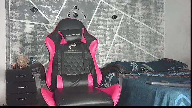 leonidas 18k online show from November 14, 4:44 am